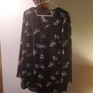 Navy floral button down tunic